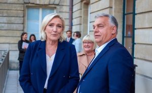 Orban i Le Pen gratulują Nawrockiemu. Polskie wybory komentowane w Europie