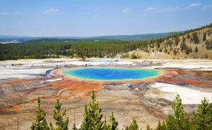 Yellowstone – kraina ognia i dzikiej wolności