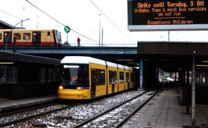 Strajk sparaliżował Niemcy. Stanął transport publiczny