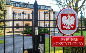Dwoje sędziów TK zaprzysiężonych. Co z pozostałymi?