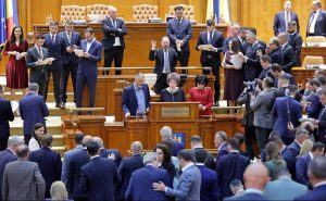 Rząd Rumunii z premierem Ilie Bolojanem odwołany przez parlament