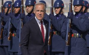 Carney chce zacieśnić współpracę z Arabią Saudyjską