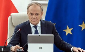 Tusk zapowiada limit wynagrodzeń lekarzy
