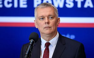 Asystentka ministra Siemoniaka dostała 172 tys. zł pomocy po powodzi