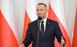 Prezydent spotka się z szefami MON i armii