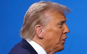 Trump: Usuńcie wszystkie produkty pochodzące z Kanady z zamówień publicznych